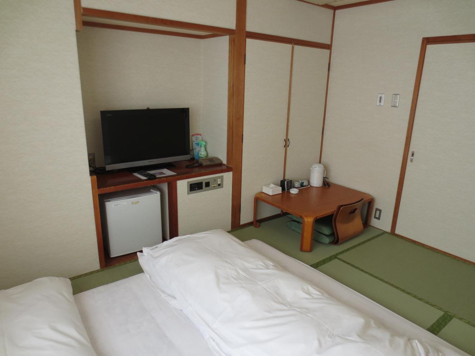 Hotel Minatoya Kochi  Phòng bức ảnh